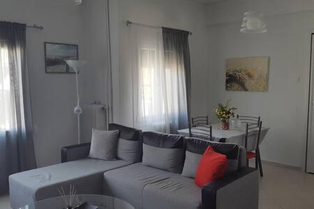 Cellate Cozy Home Chalkís Kültér fotó